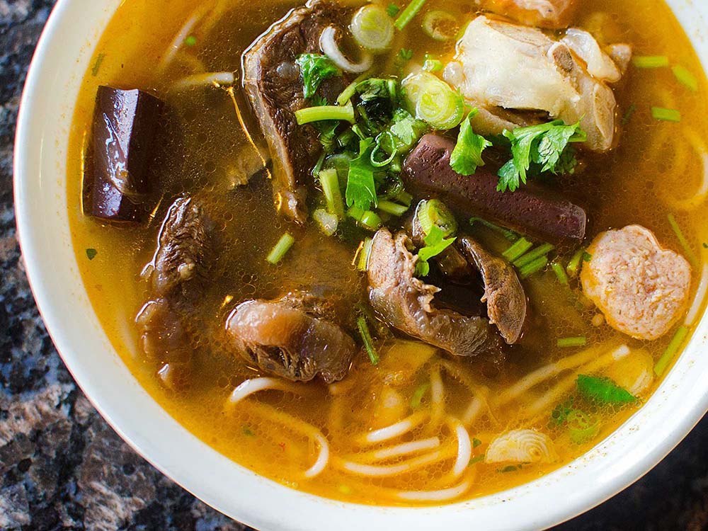 ươmen: Traditional Vietnamese Noodle Soup - Women The Magazine